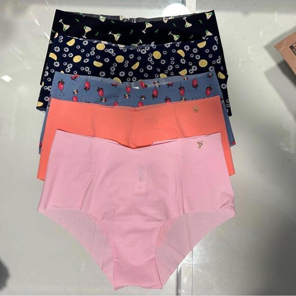 Victoria’s Secret Cheeky Panties Set - Picture 1 of 5